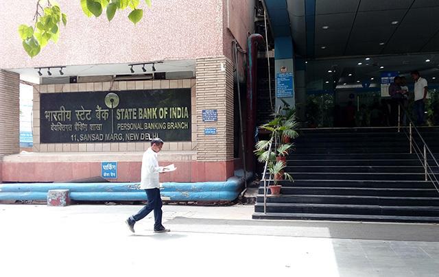 Brookfield plans to invest $1 bn in stressed assets JV with SBI