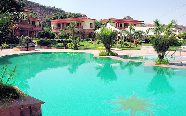 Indian Hotels calls shareholder meeting to remove Mistry