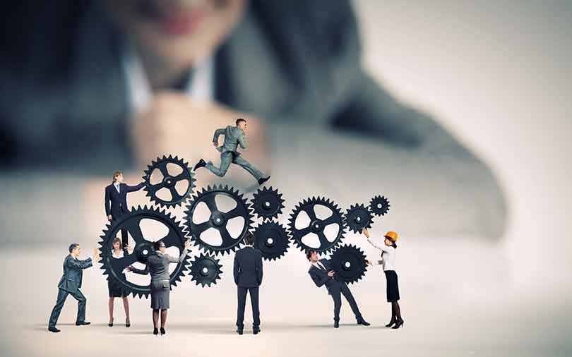 M&amp;M, others in race to buy ABG Shipyard; NBCC may acquire three CPSEs