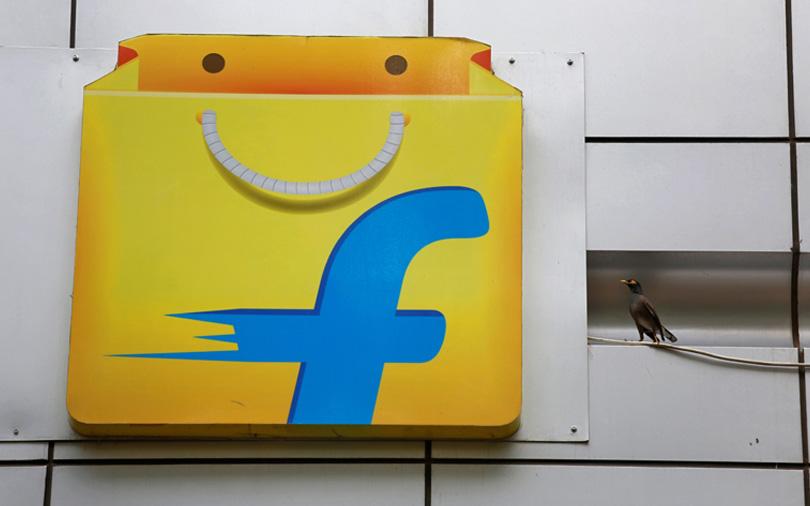 Govt warns e-commerce firms Amazon, Flipkart over discounts