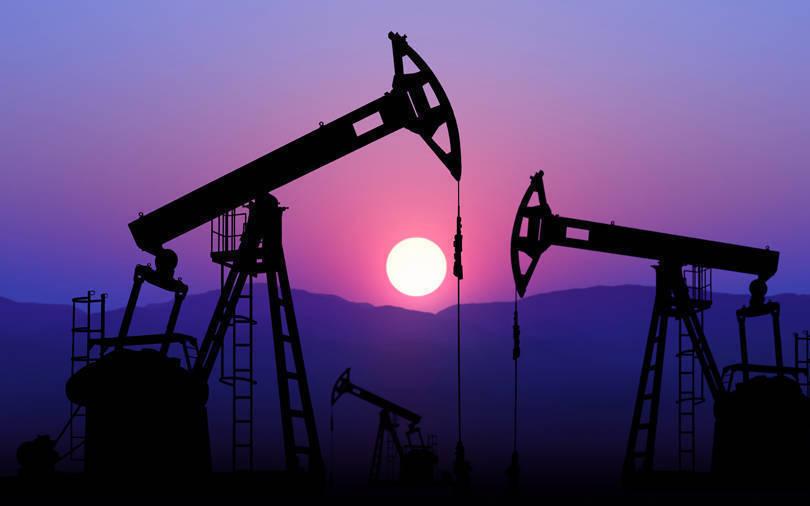Oil slips as China fears continue to weigh on international prices