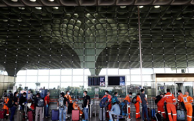 Adani seals deal with GVK to take control of Mumbai airport