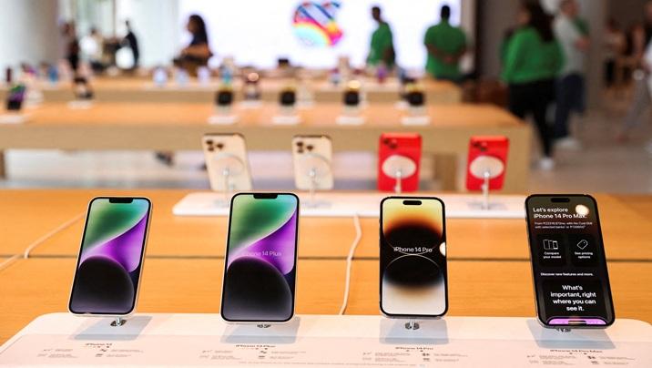 India orders smartphone makers to preload state-owned cyber safety app