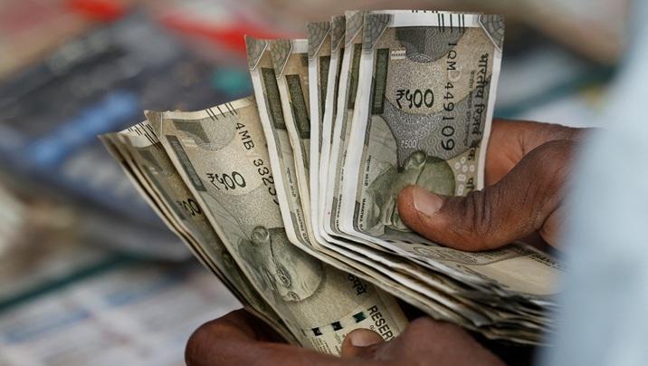 Rupee logs sharpest weekly drop in nine as oil price jump stings