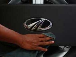Mahindra & Mahindra leads $40 mn Series C round in car rental startup Zoomcar