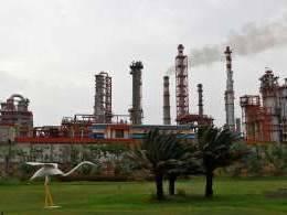Why Aramco and other foreign oil producers are keen on Indian refining assets