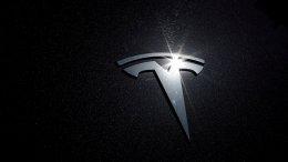 India to draft new policy in push for EV investment